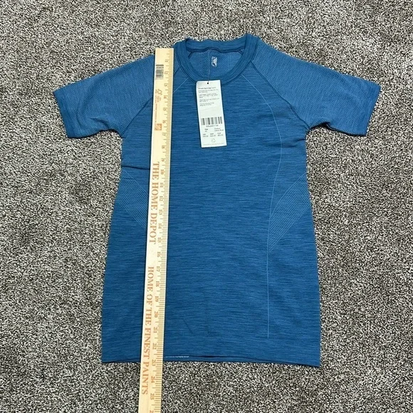 NWT Sweaty Betty London athlete seamless t-shirt stellar blue XS - Picture 4 of 8